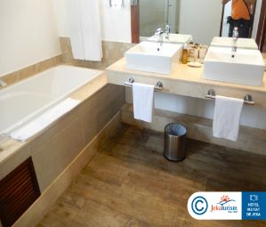 Poze Beachcomber Shandrani 8