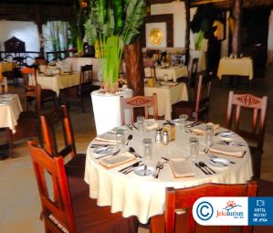 Poze Breezes Beach Club And Spa 8