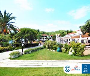 Poze CHROUSSO VILLAGE 16