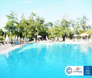 Poze CRONWELL PLATAMON RESORT 11