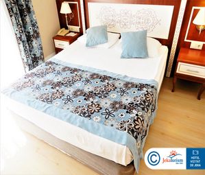 Poze CRYSTAL PARAISO VERDE 7