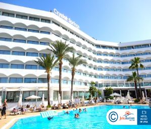 Poze Crystal Springs Beach Protaras