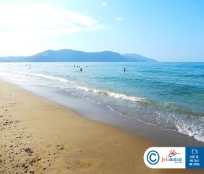 Poze Delfina Tropic Beach 15