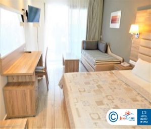 Poze Dionysos Hanioti 6