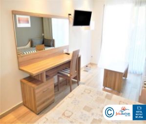 Poze Dionysos Hanioti 7