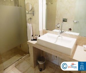 Poze ELEGANCE LUXURY EXECUTIVE SUITES GRECIA