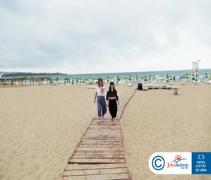 Poze FOREST BEACH 19