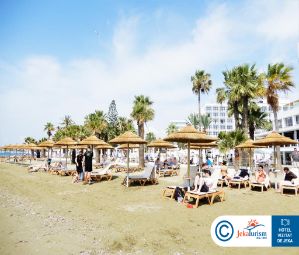 Poze GOLDEN BAY BEACH 8