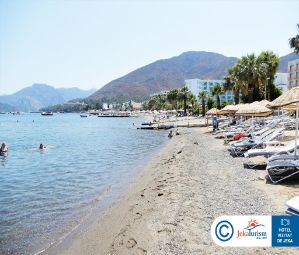 Poze GOLDEN ROCK BEACH 11