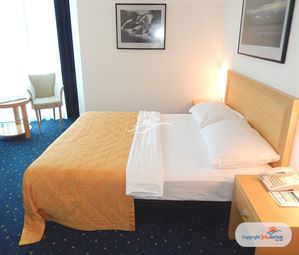 Poze Hotel BLUE STAR BUDVA