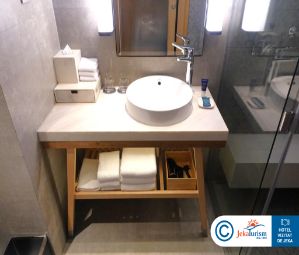 Poze Hotel Four Points By Sheraton Phuket Patong Beach Resort Phuket Thailanda