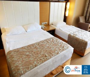 Poze Hotel GOLDEN ROCK BEACH