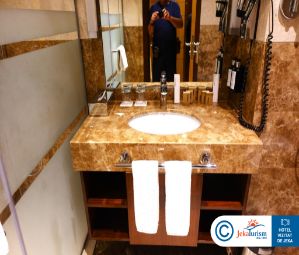 Poze Hotel Golden Tulip Media Dubai Emiratele Arabe