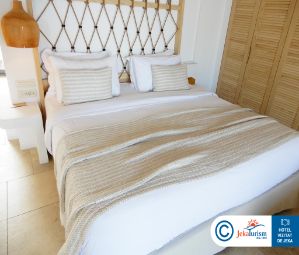 Poze Hotel LESANTE CAPE RESORT AND VILLAS ZAKYNTHOS