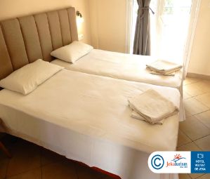 Poze Hotel OASIS BEACH CLUB