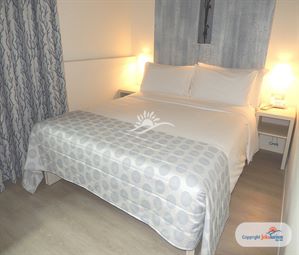 Poze Hotel PALMON BAY