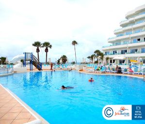 Poze Hovima La Pinta Beachfront Family 25