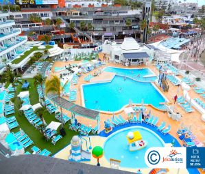 Poze Hovima La Pinta Beachfront Family 27