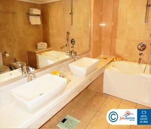 Poze IKAROS BEACH LUXURY RESORT AND SPA 14