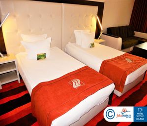 Poze INTERNATIONAL CASINO AND TOWER SUITES BULGARIA