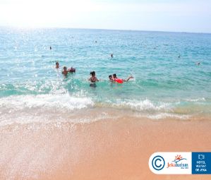 Poze L Azure Hotel 16