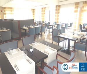 Poze LE MERIDIEN LAV 9