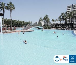 Poze Lara Barut Collection 6