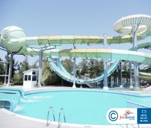 Poze Lara Barut Collection 8