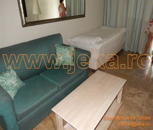 Poze MARTI LA PERLA 8