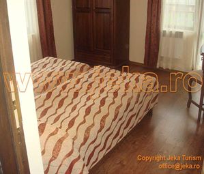 Poze MOUNTAIN ROMANCE 12