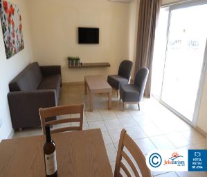 Poze Makronisos Village 10