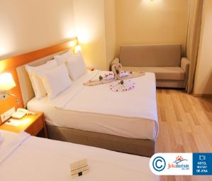 Poze Miramare Queen 6