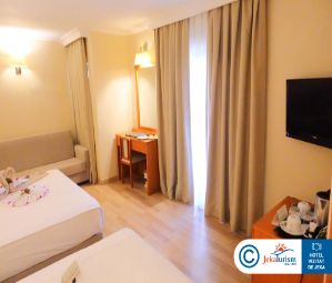 Poze Miramare Queen 7