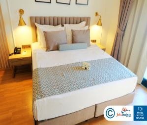 Poze Miramare Queen 9