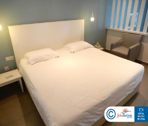 Poze Nissi Beach Resort 10