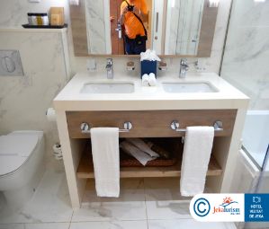 Poze Olympic Lagoon Resort 8