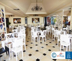 Poze One Resort Jockey 11