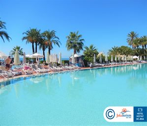 Poze PALOMA SENTIDO PERISSIA 8