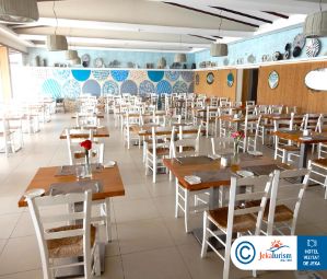 Poze Pernera Beach 17