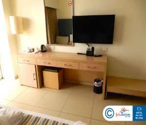 Poze Pernera Beach 7