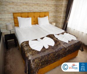 Poze RIVERSIDE BOUTIQUE 8