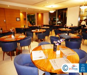 Poze RIXOS THE PALM HOTEL   SUITES 18