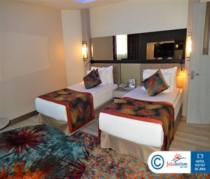 Poze ROYAL SEGINUS 7