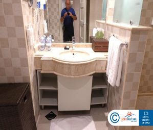 Poze Rixos Premium Seagate 32