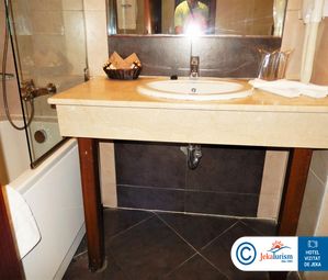 Poze SAINT THOMAS BULGARIA