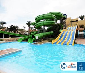 Poze TITANIC PALACE 13