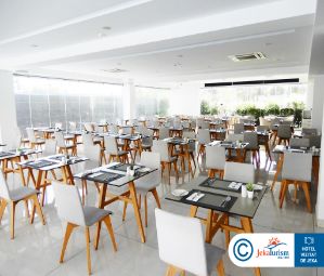 Poze Tasia Maris Seasons 8