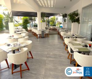 Poze The Blue Ivy 12