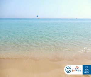 Poze The Blue Ivy 18