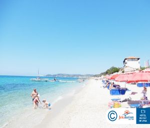 Poze The Elegant Apartments 15